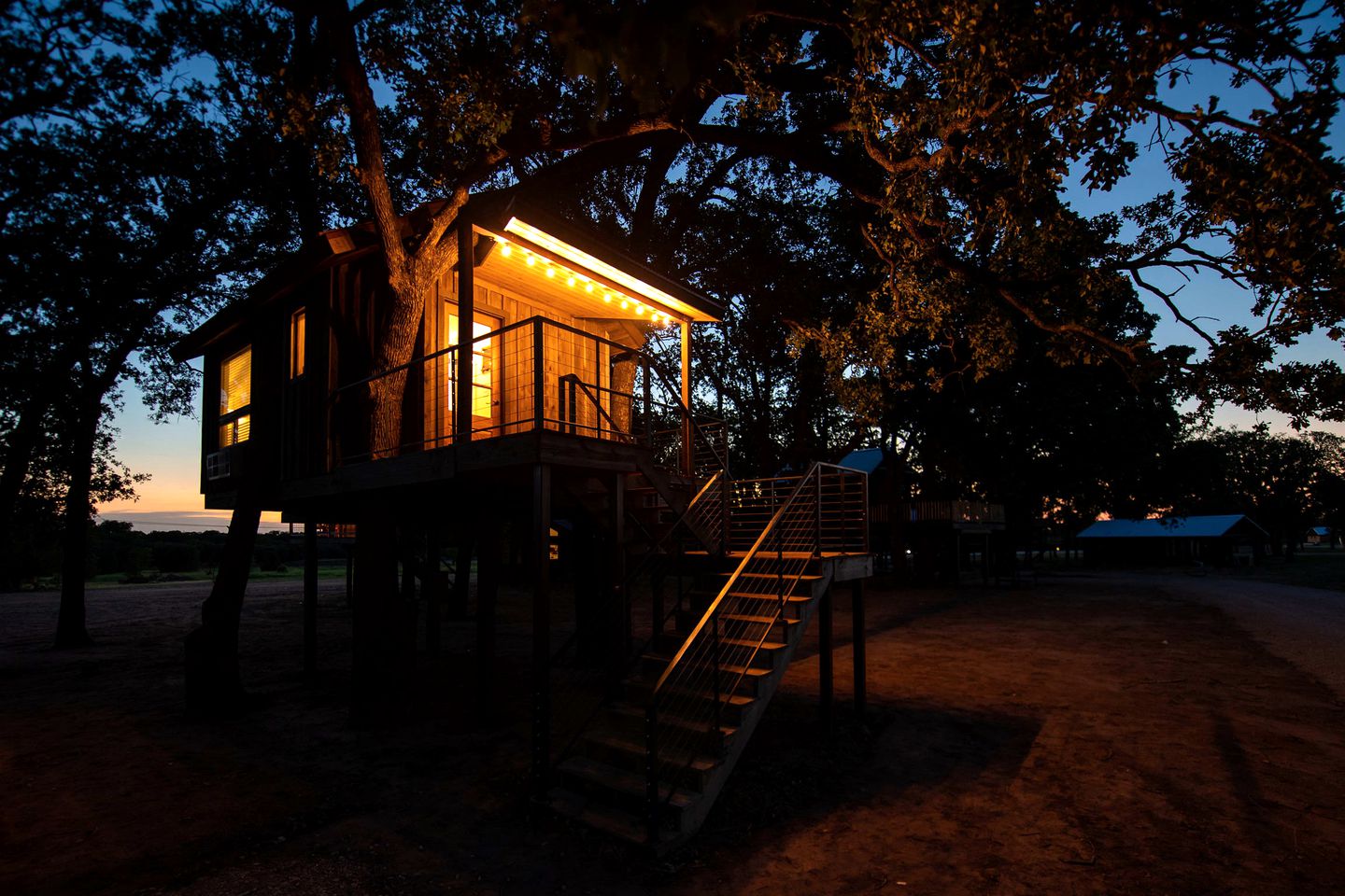 Lovely Treehouse Glamping Spot Near Magnolia and Baylor, Texas