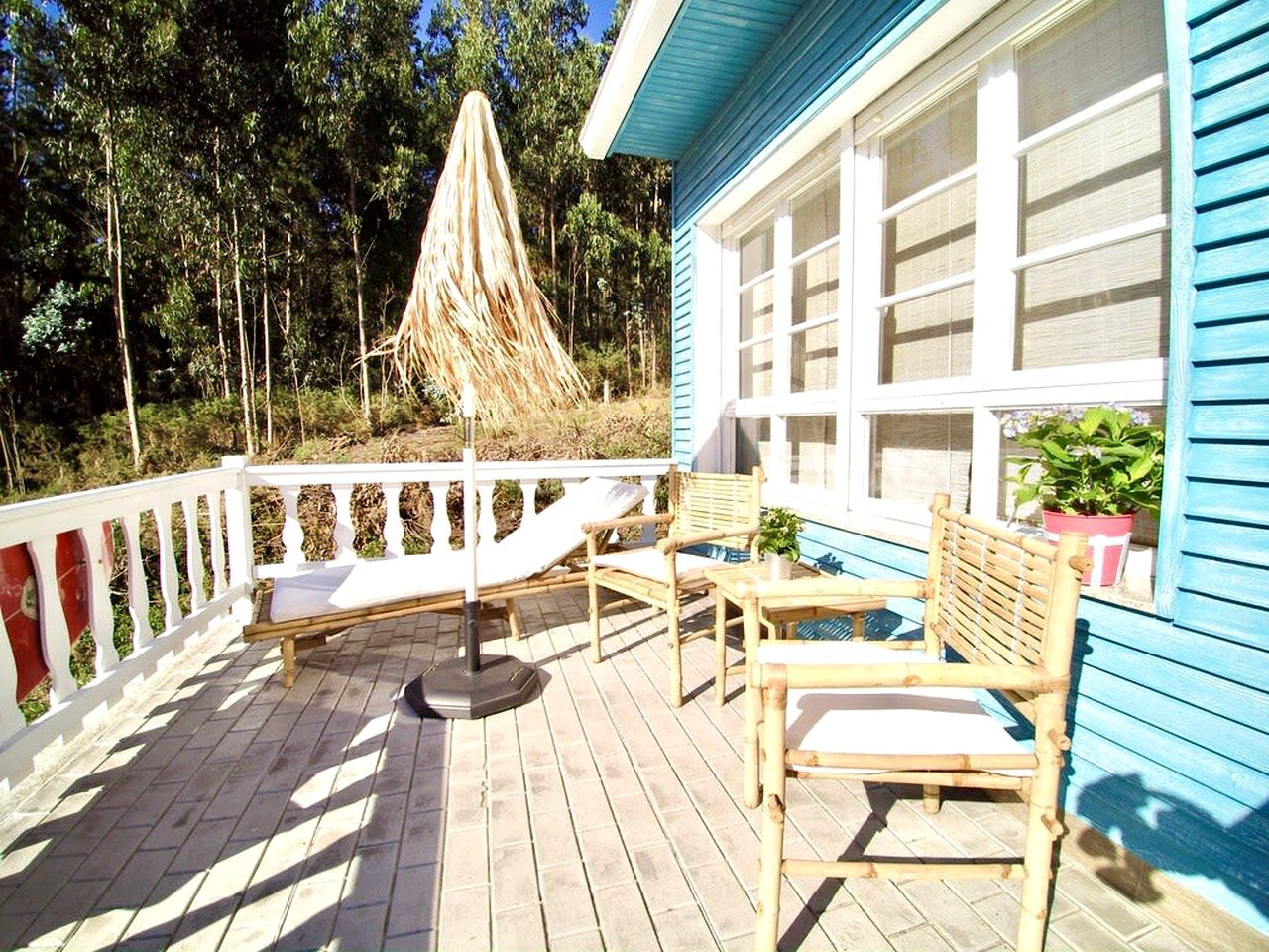 Peaceful Cabin with Private Patio, BBQ and Picnic Area in A Coruña, Galicia