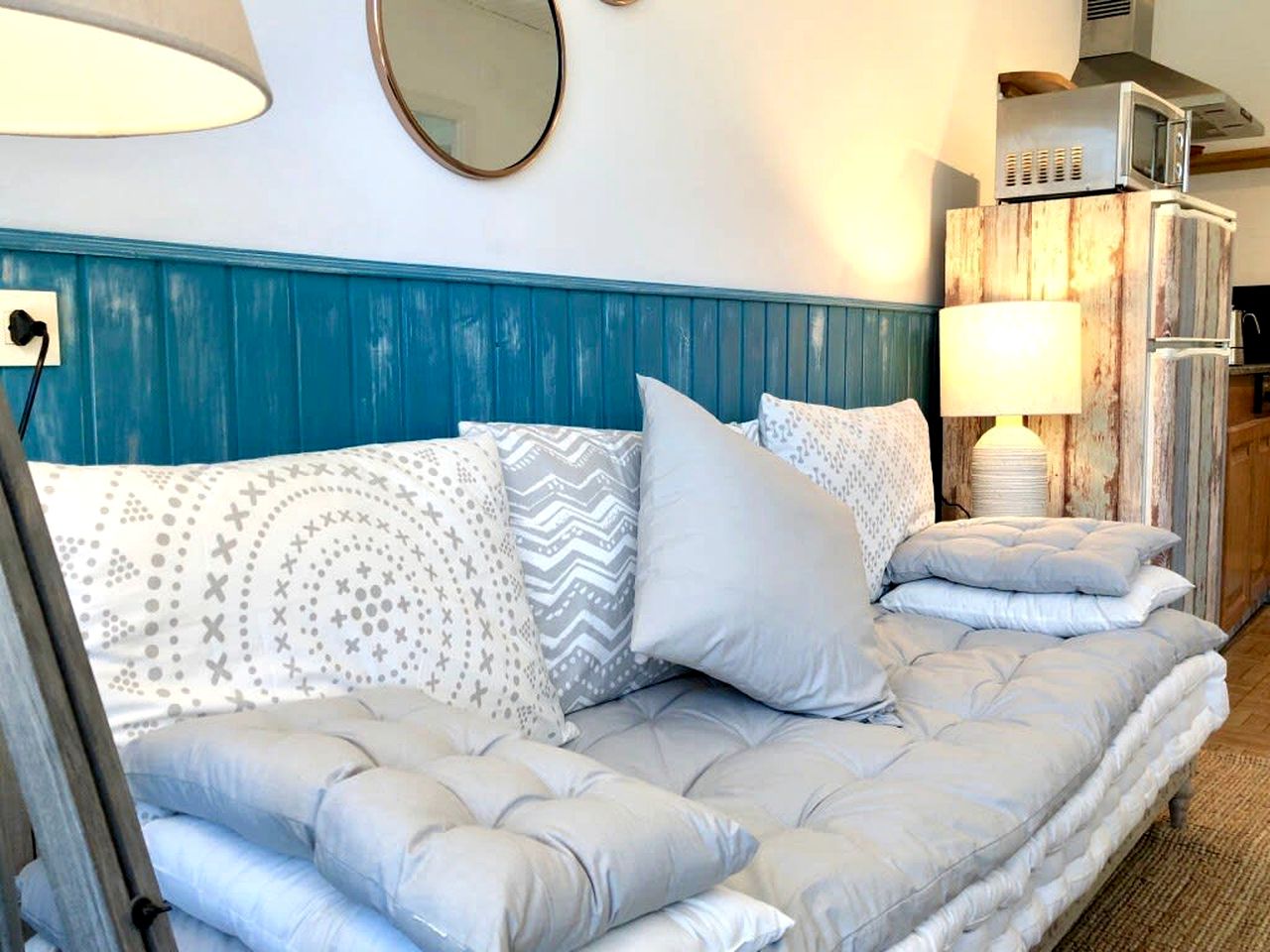 Peaceful Cabin with Private Patio, BBQ and Picnic Area in A Coruña, Galicia