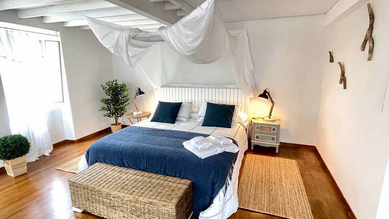 Vacation Rentals (Spain, O Barqueiro, Galicia)