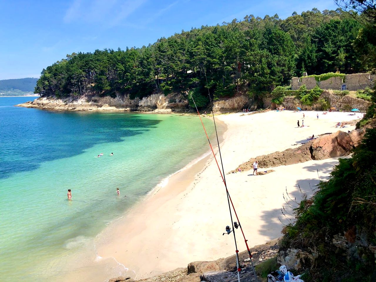 Beach Vacation Rental Incredible for Wine Tasting and Relax in O Barqueiro, Galicia
