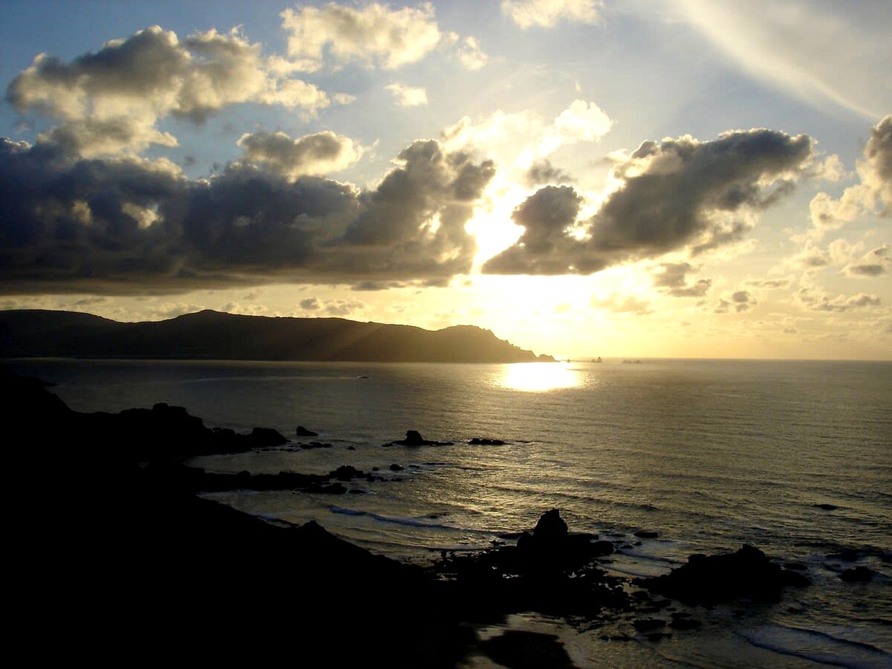 Beach Vacation Rental Incredible for Wine Tasting and Relax in O Barqueiro, Galicia