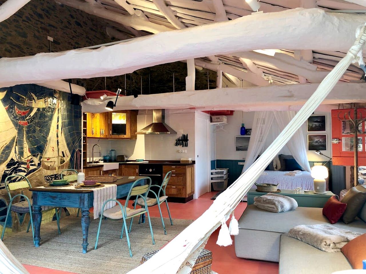 Beachfront House with Private Beach Entrance, Garden and Beautiful Views in Lugo, Galicia