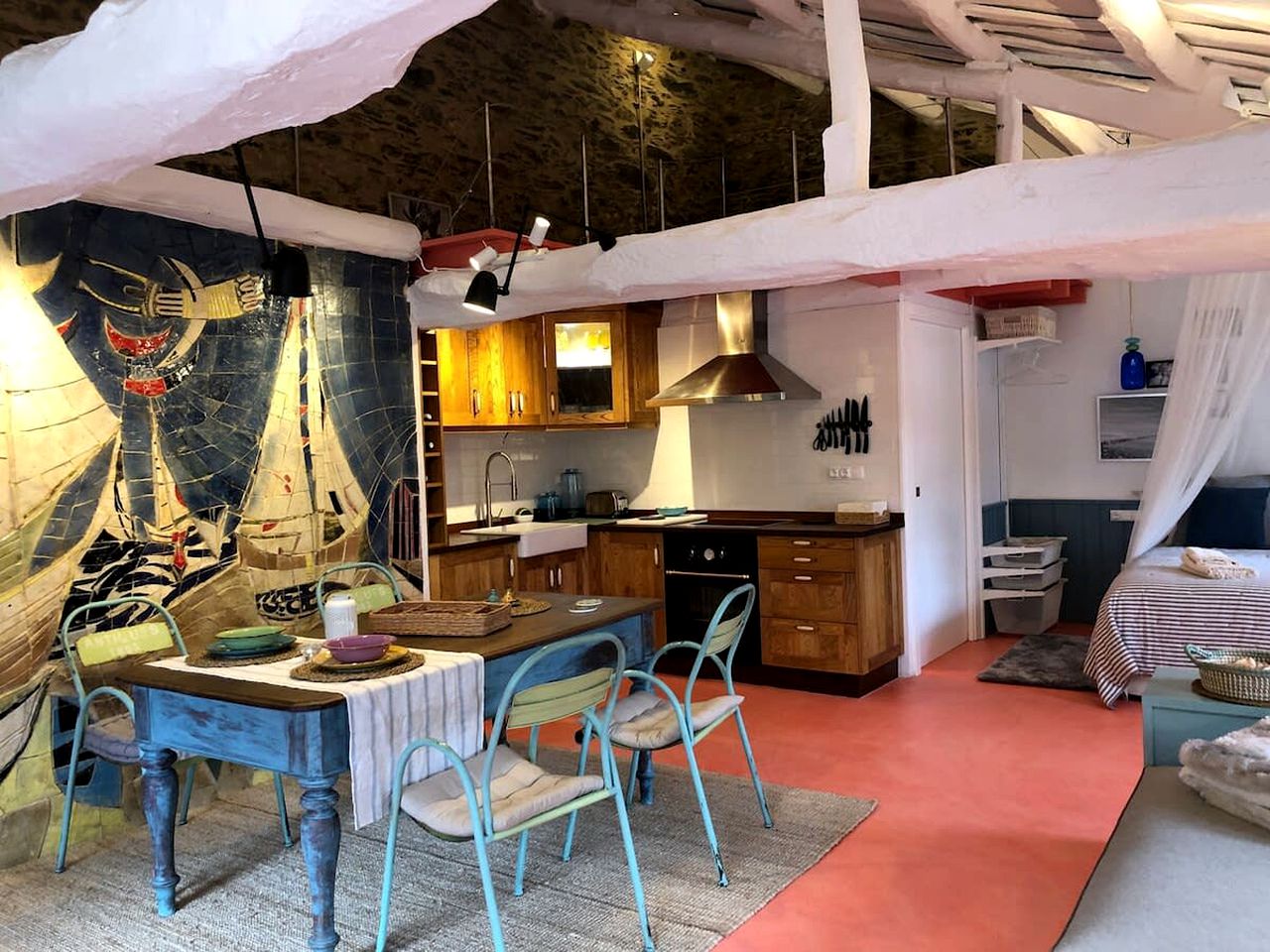 Beachfront House with Private Beach Entrance, Garden and Beautiful Views in Lugo, Galicia