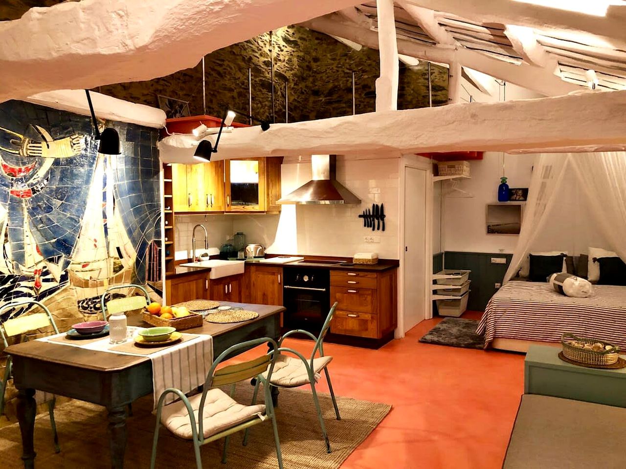 Beachfront House with Private Beach Entrance, Garden and Beautiful Views in Lugo, Galicia