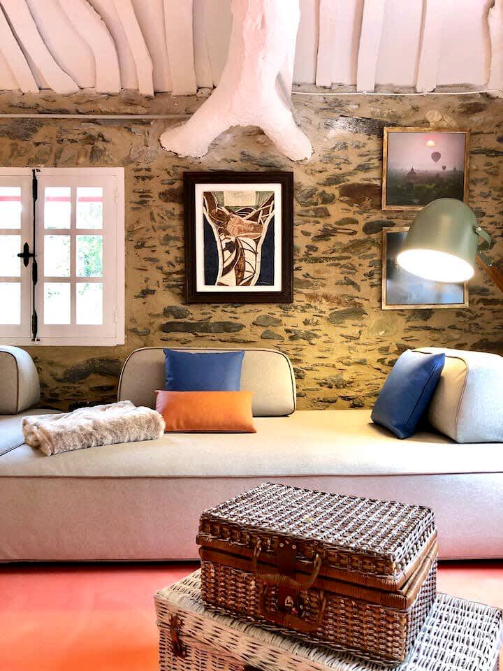 Beachfront House with Private Beach Entrance, Garden and Beautiful Views in Lugo, Galicia
