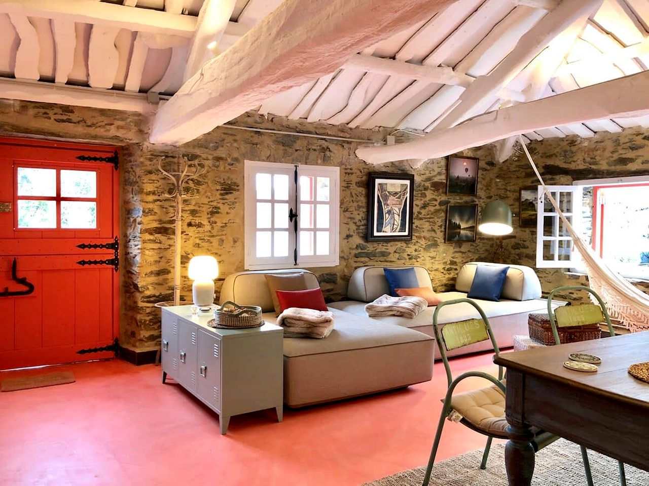 Beachfront House with Private Beach Entrance, Garden and Beautiful Views in Lugo, Galicia