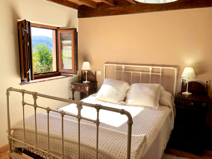 Vacation Rentals (Spain, Viveiro, Galicia)