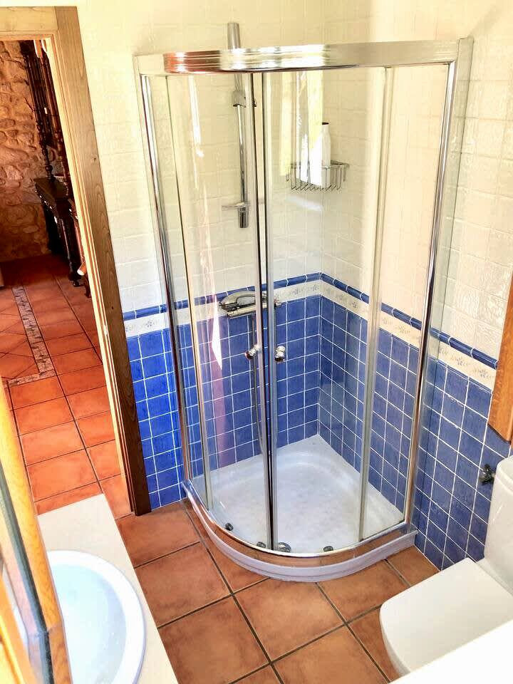 Rustic Vacation Rental with Beautiful Landscape, Garden and Barbecue in Viveiro, Galicia