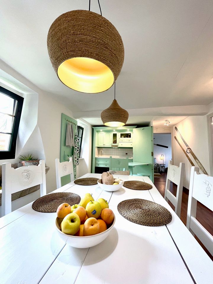 Family-Friendly Cabin with Cozy Outdoor Space and Beach Views in Lugo, Galicia