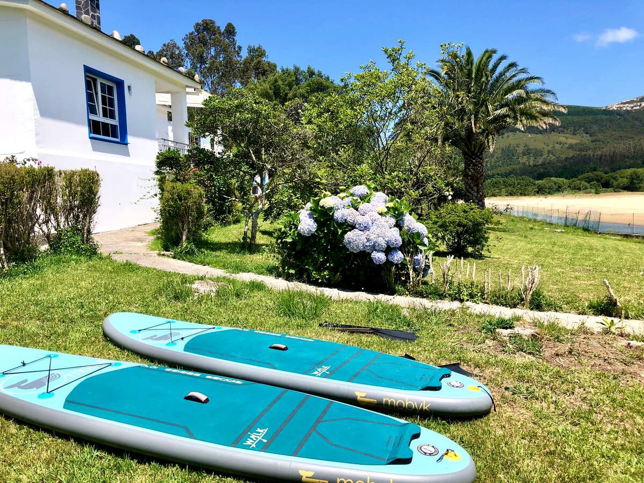 Cozy Beach Cabin Perfect for Hiking Trails and Water Sports in Ortigueira, Galicia
