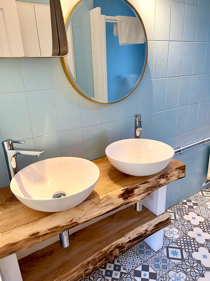 Cozy Beach Cabin Perfect for Hiking Trails and Water Sports in Ortigueira, Galicia
