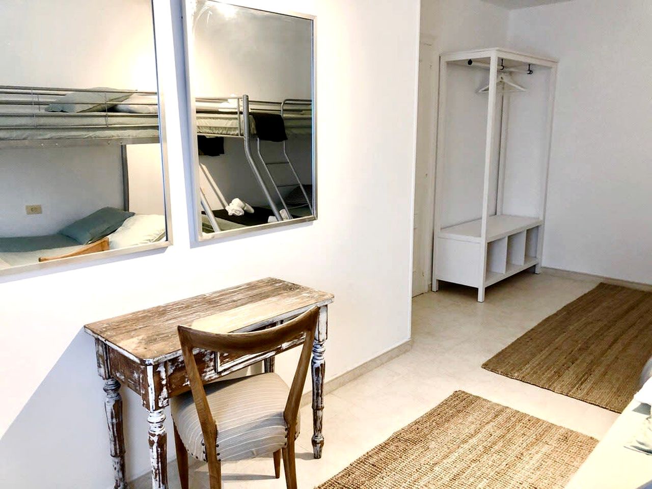 Charming Cabin with Outdoor Picnic Area Next to the Coast in A Coruña, Galicia