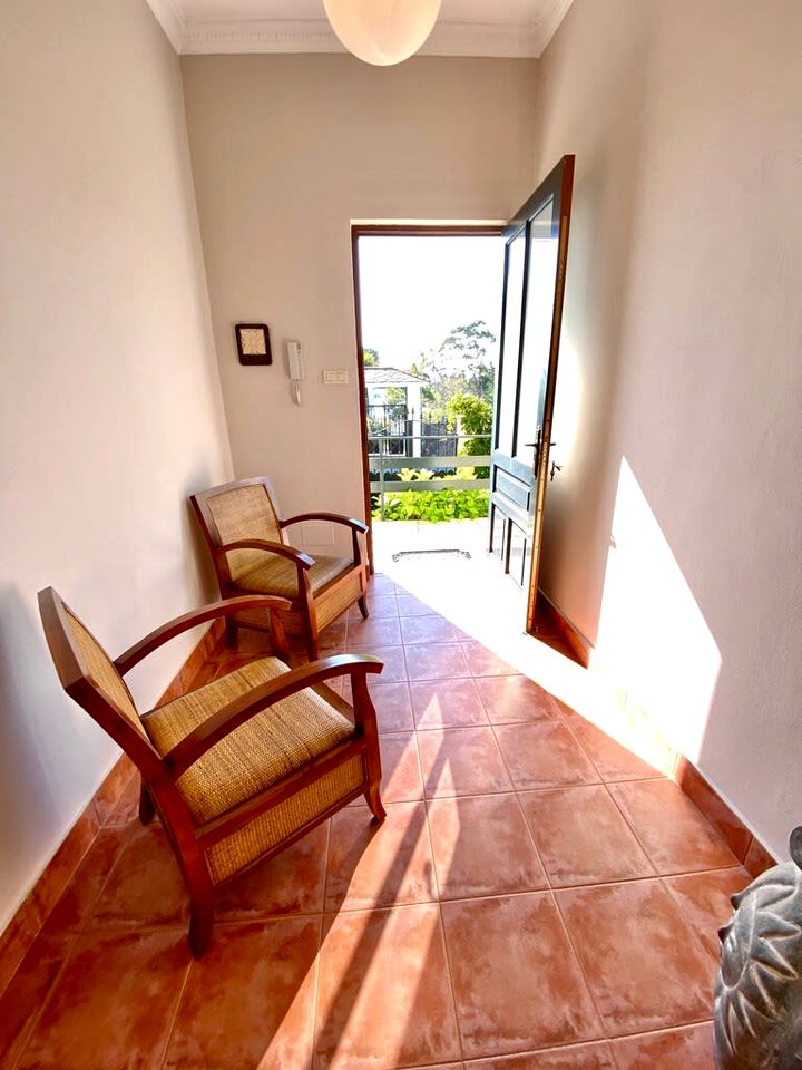 Vintage Luminous Cabin with Private Furnished Garden in Viveiro, Galicia