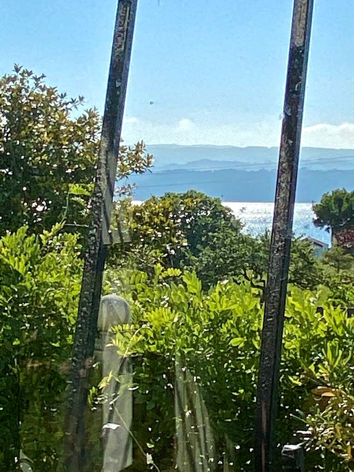 Vintage Luminous Cabin with Private Furnished Garden in Viveiro, Galicia