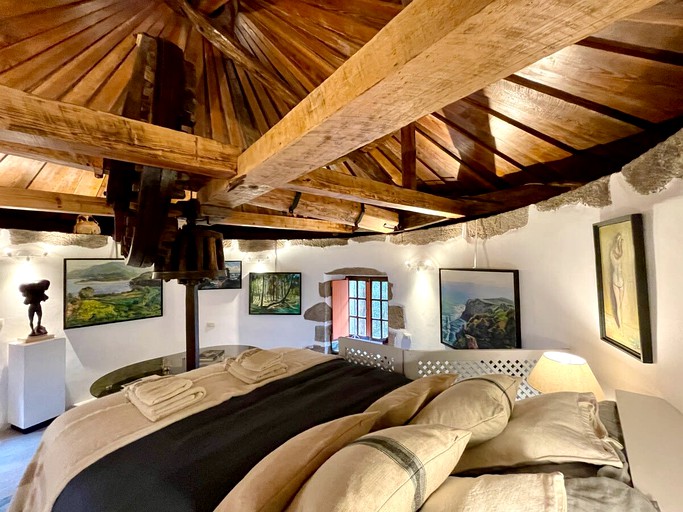 Vacation Rentals (Spain, O Barqueiro, Galicia)