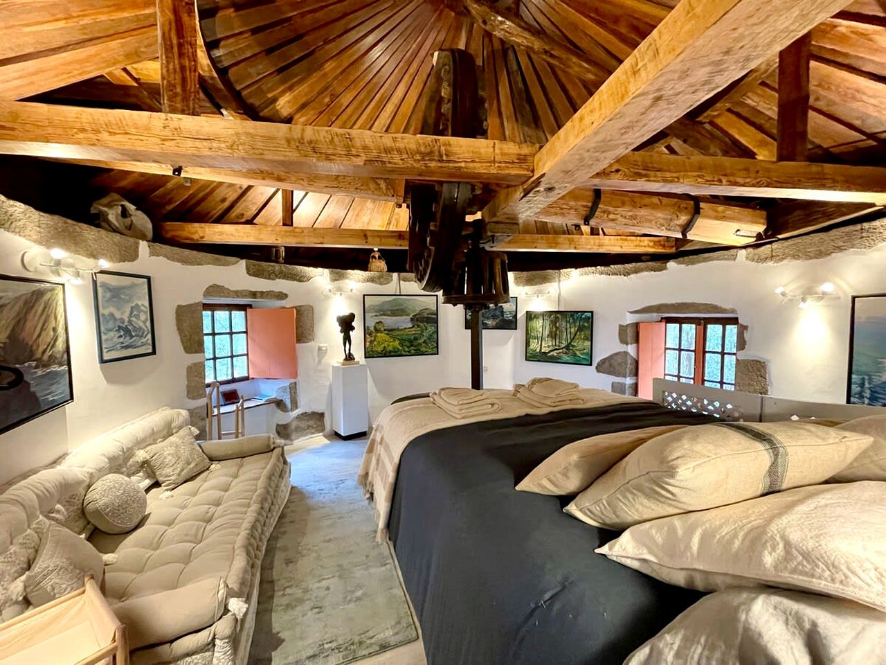 Unique Intimate Glamping Experience in a Windmill Perfect for a Couple Getaway in O Barqueiro, Galicia