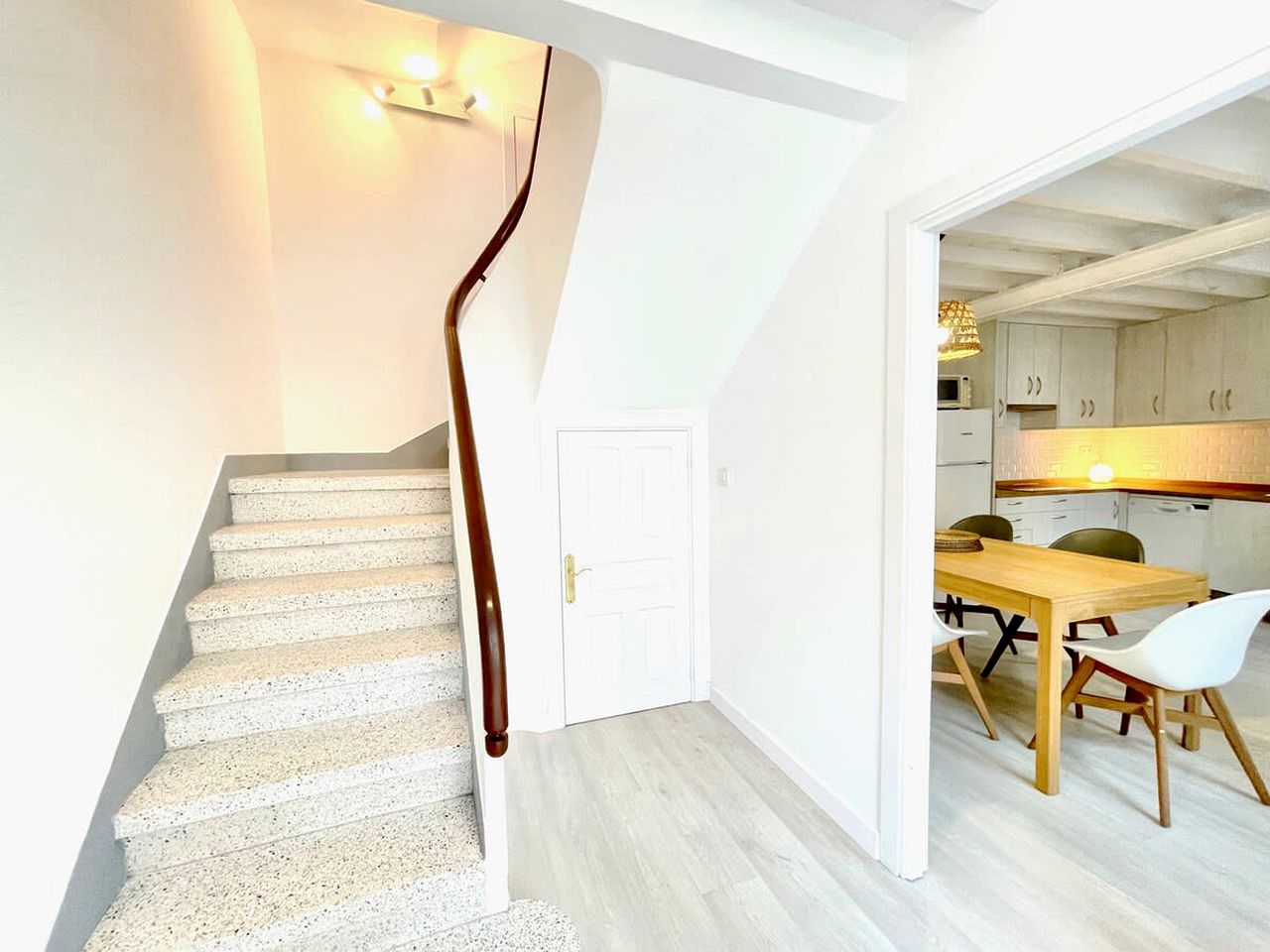 Group Beach House with BBQ and Private Patio in A Coruña, Galicia