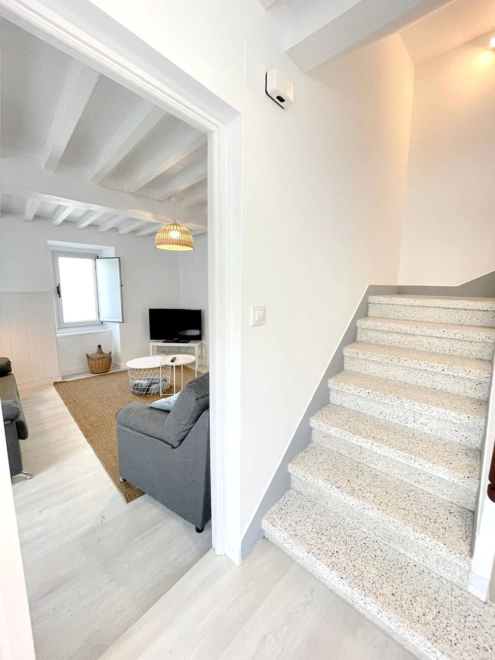 Group Beach House with BBQ and Private Patio in A Coruña, Galicia