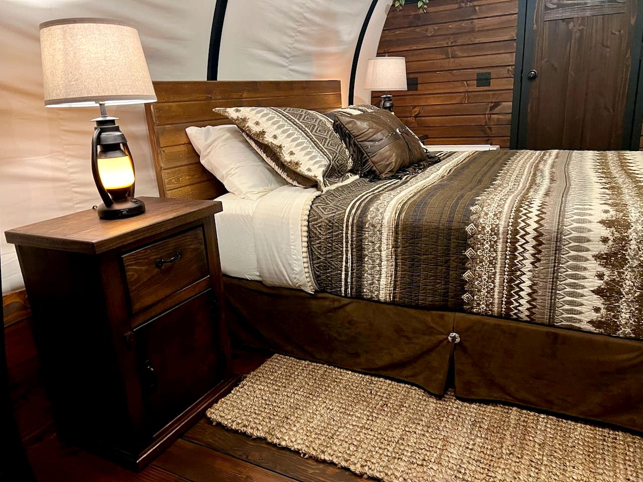 Elegant, Vintage Conestoga Covered Wagon Getaway in Denver, Pennsylvania
