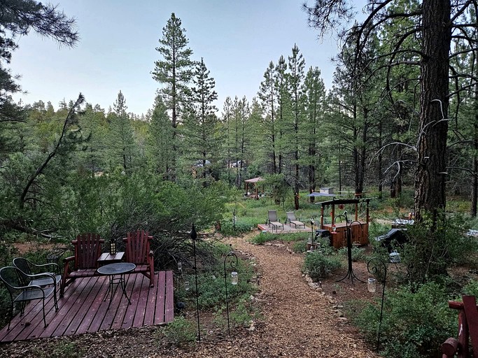 Cabins (United States of America, Mount Carmel, Utah)