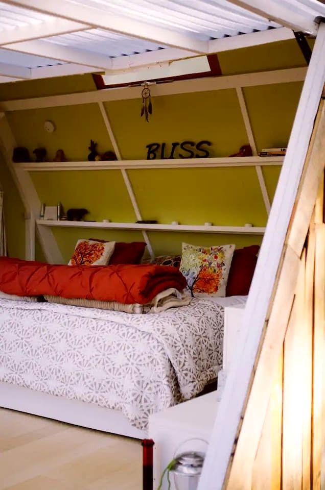 Convertible A-Frame Cabin with Epic Deck Views & Outdoor Shower in Mount Carmel, Utah