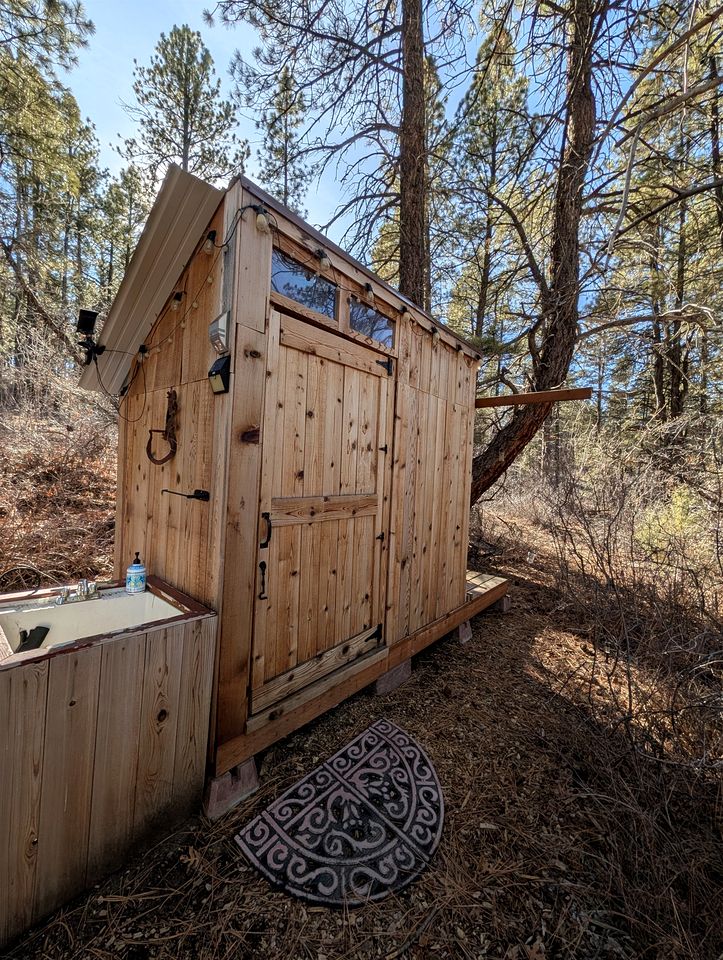 Convertible A-Frame Cabin with Epic Deck Views & Outdoor Shower in Mount Carmel, Utah
