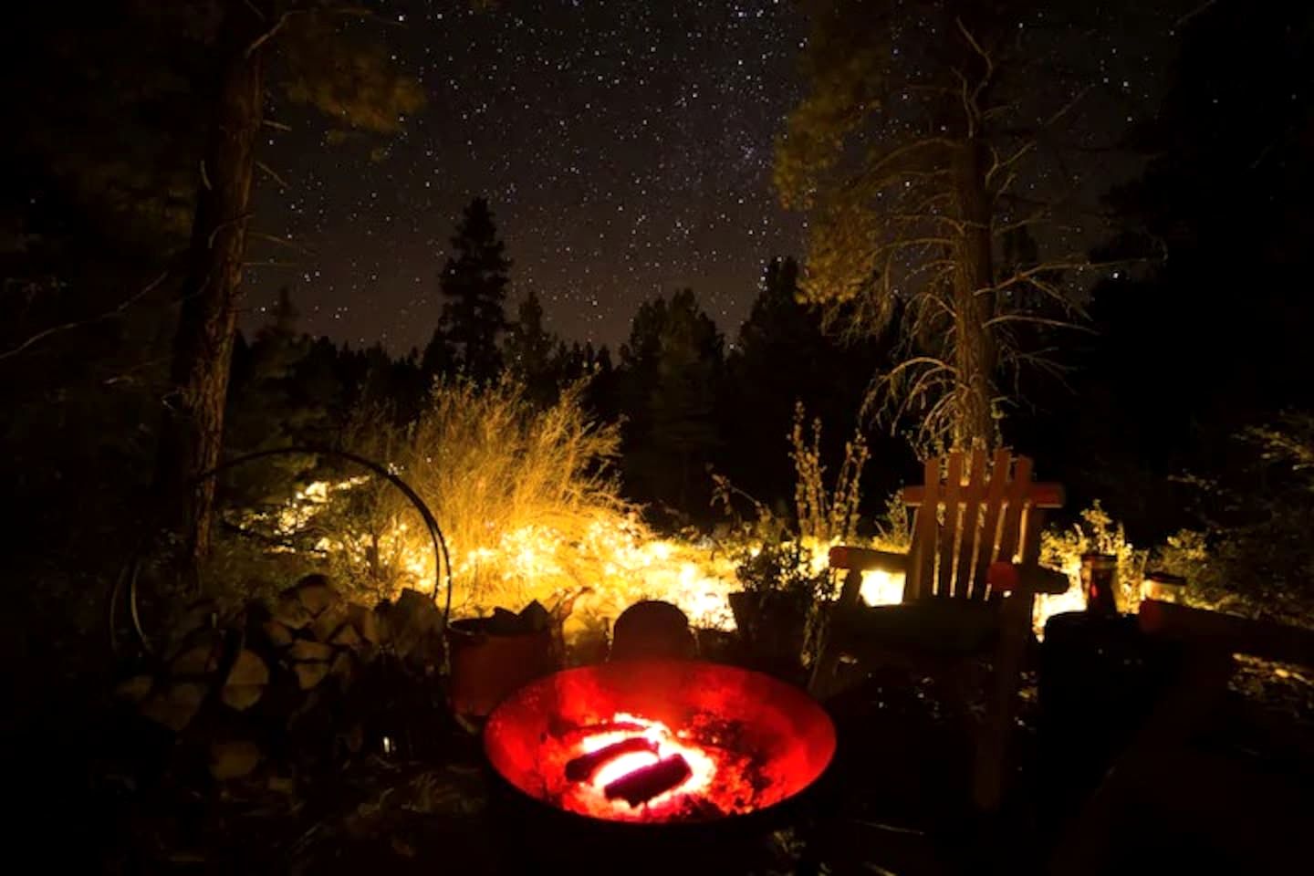 Convertible A-Frame Cabin with Epic Deck Views & Outdoor Shower in Mount Carmel, Utah