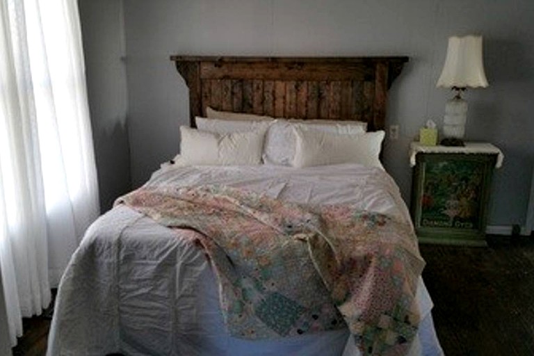 Cottages (Hartville, Missouri, United States)