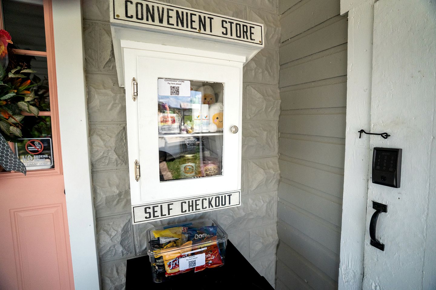 Charming Historic Farm Cottage on 800-Acre Orchard Near Shawnee Wine Trail | Alto Pass, Illinois