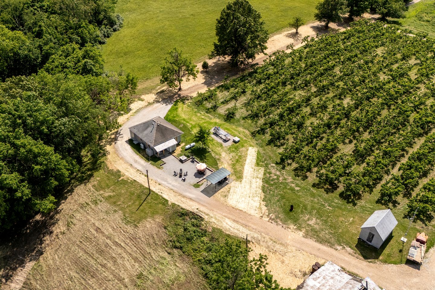 Charming Historic Farm Cottage on 800-Acre Orchard Near Shawnee Wine Trail | Alto Pass, Illinois