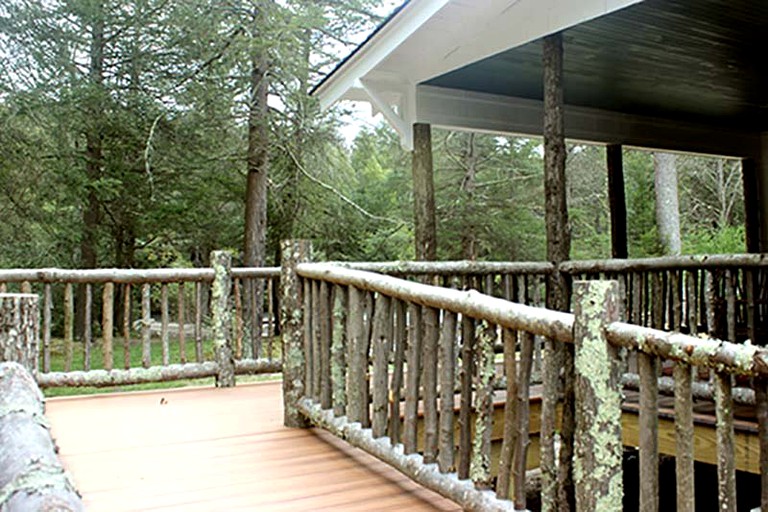 Nature Lodges (Sparrow Bush, New York, United States)