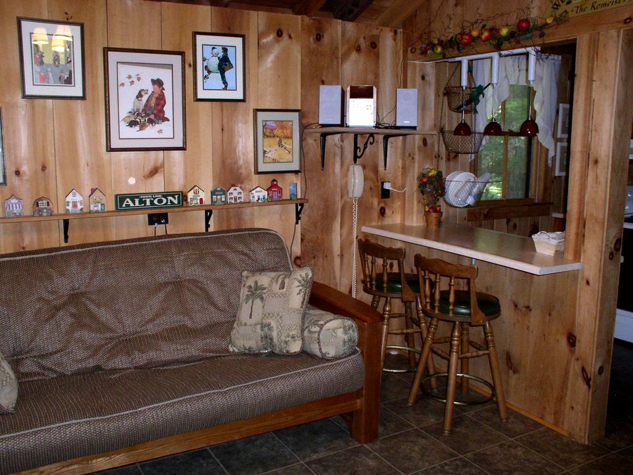 Cozy Cottage Rental with Lovely Beach Views on Halfmoon Lake, New Hampshire