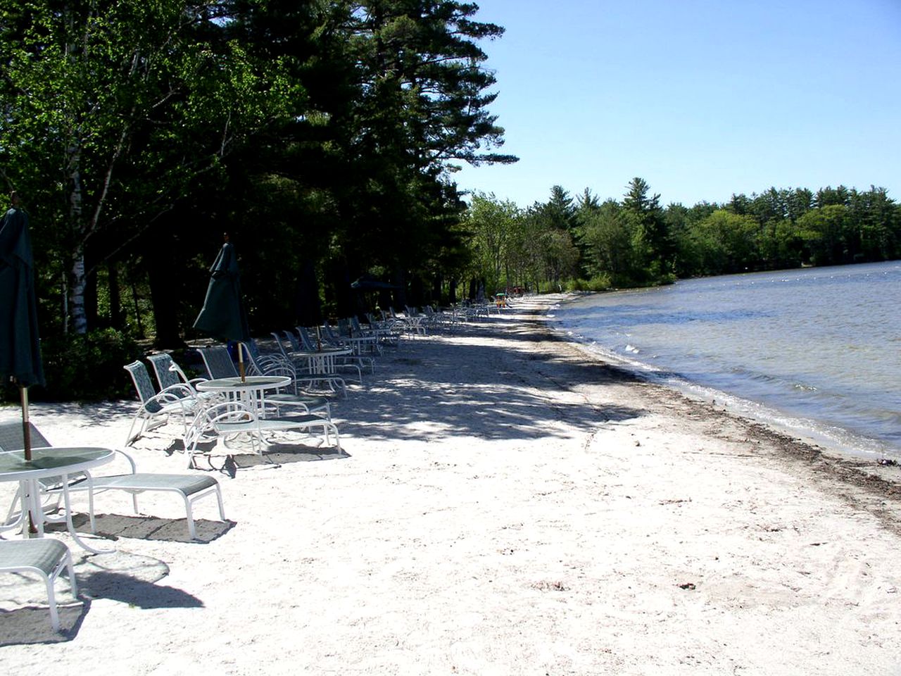 Cozy Cottage Rental with Lovely Beach Views on Halfmoon Lake, New Hampshire