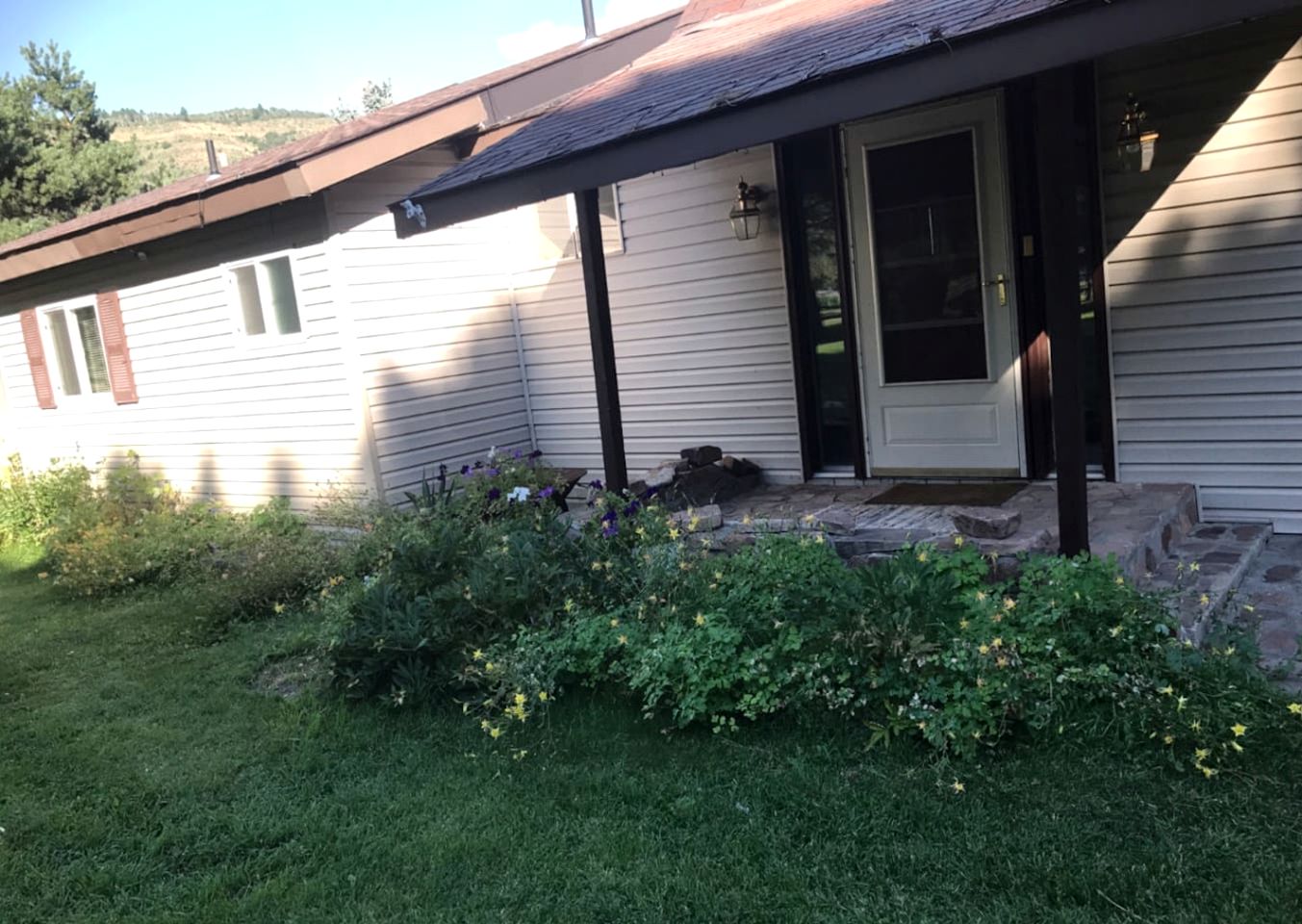 Charming Swan Valley Cottage with Clubhouse Access Near Palisades Lake, Idaho