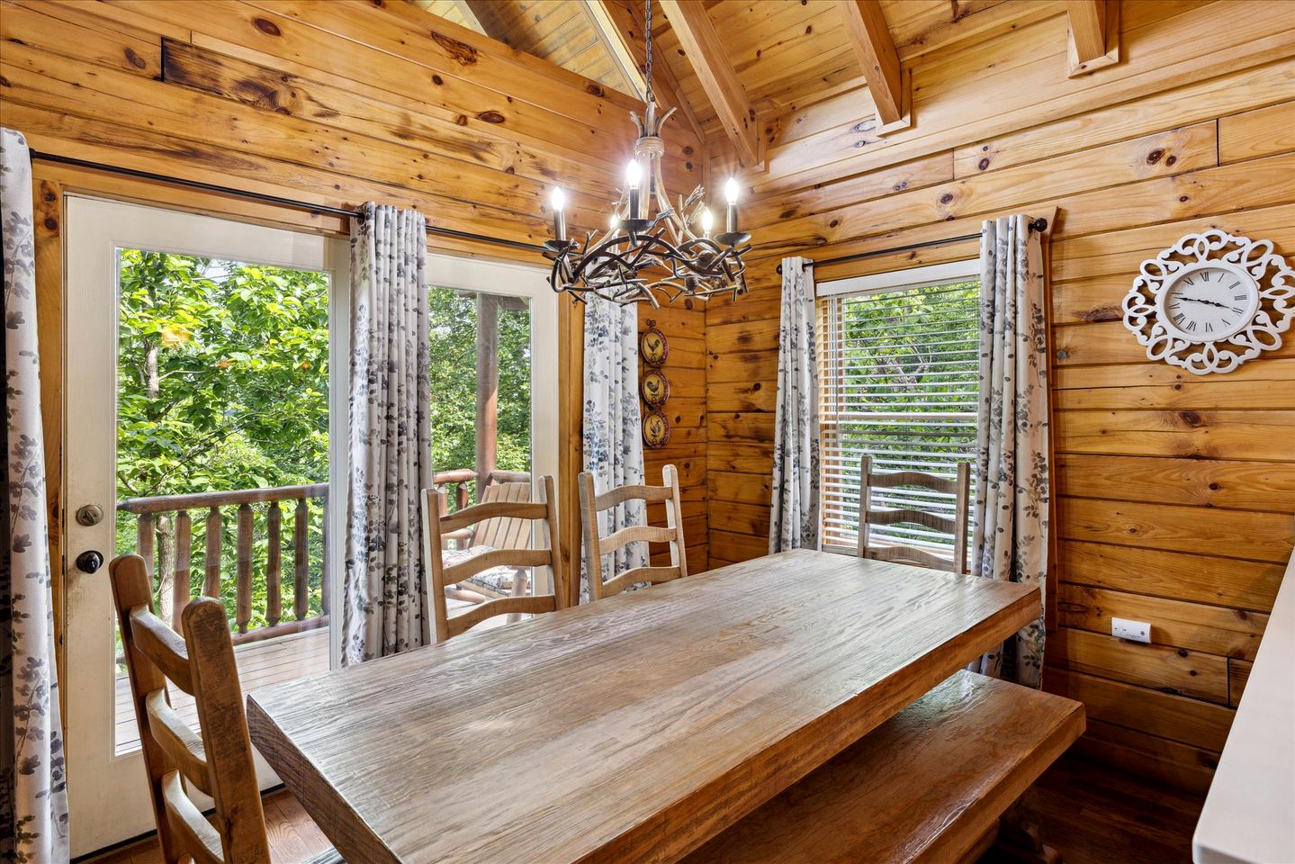 Family Glamping Getaway in the Great Smoky Mountains in this Wonderful Cabin Rental in Pigeon Forge