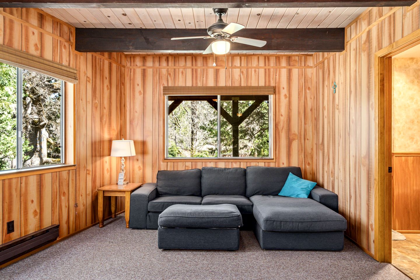 Idyllic Cabin in Resort Community for Family Getaways near Yosemite National Park in Groveland, California