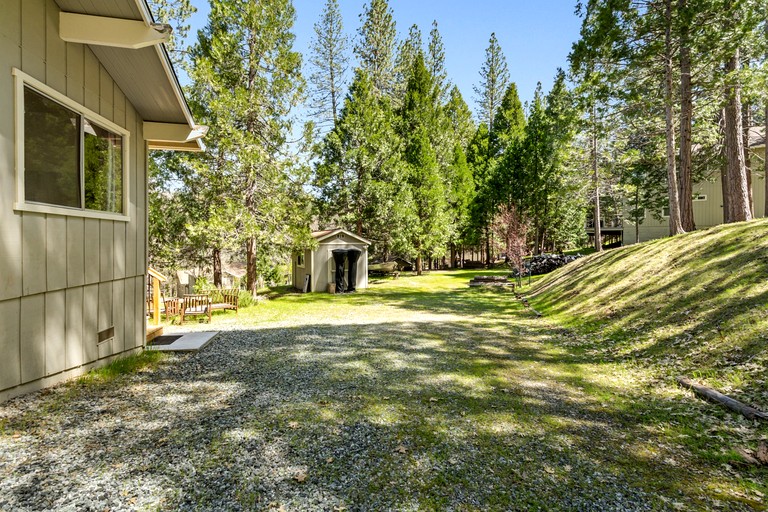 Cabins (United States of America, Groveland, California)