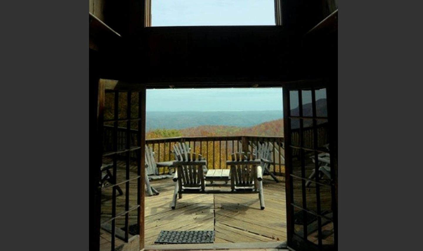 Secluded Cabin Rental with Hot Tub on Cranberry Mountain in West Virginia