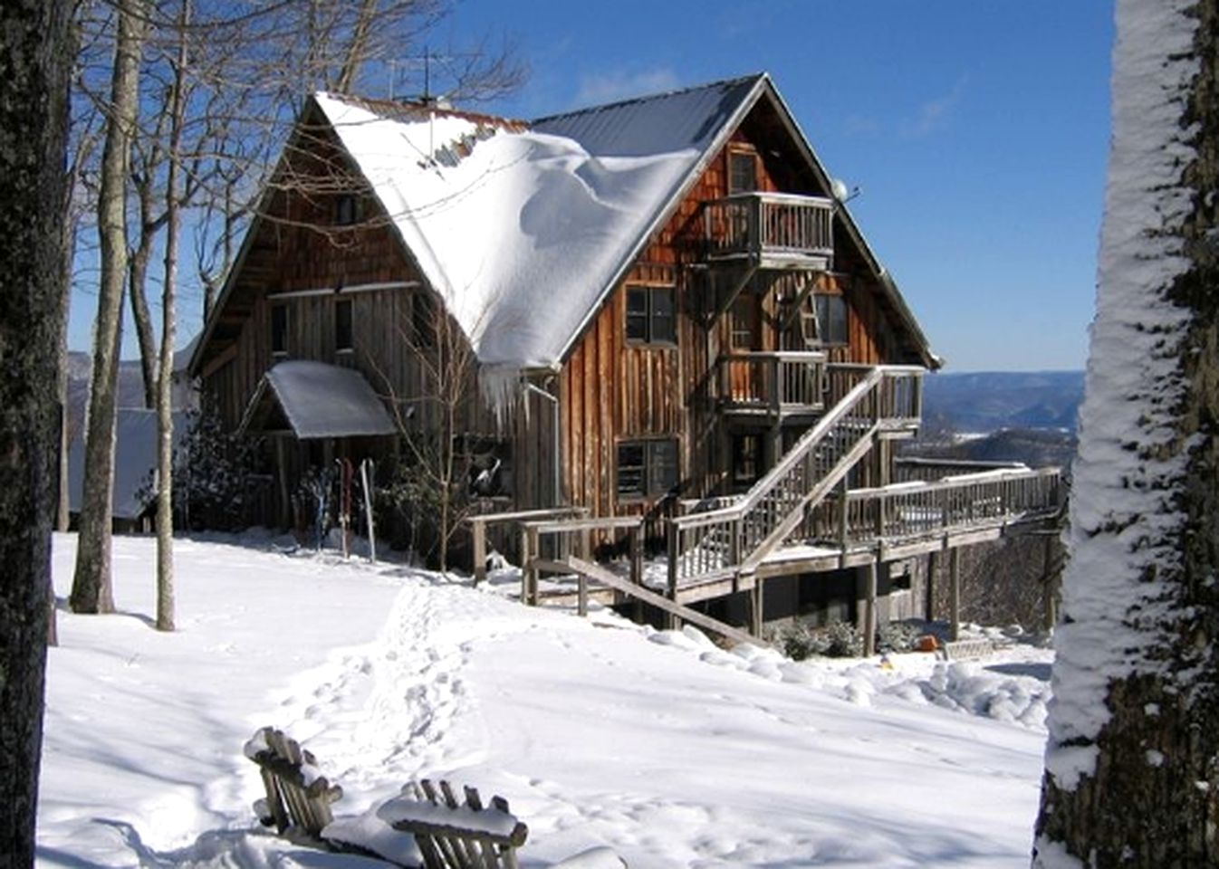 Secluded Cabin Rental with Hot Tub on Cranberry Mountain in West Virginia