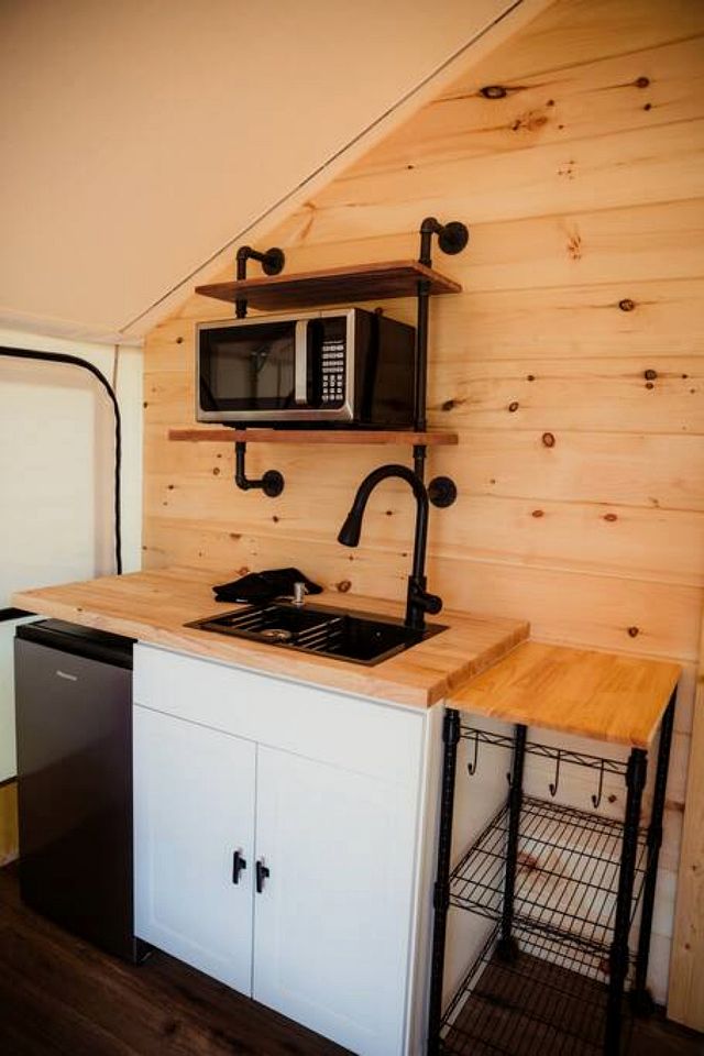 Fully Furnished Safari Tent with Sauna and Hiking Trails in Kentucky
