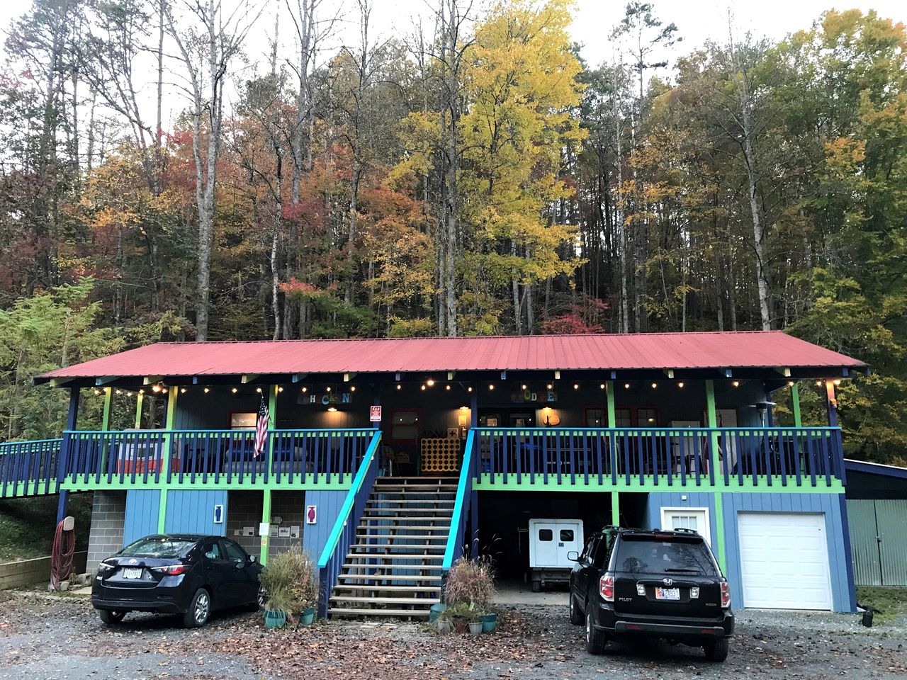 Feel Like Royalty in this Luxurious London Bus near Bryson City, North Carolina