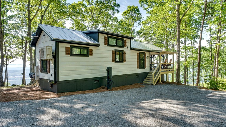 Vacation Rentals (United States of America, Menlo, Georgia)