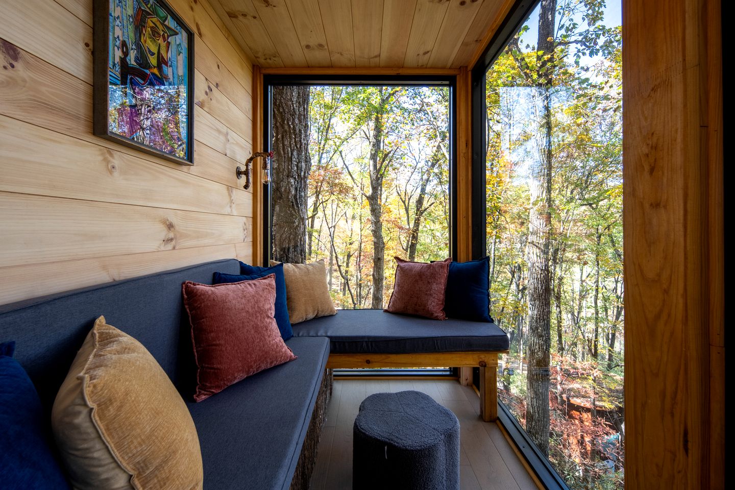 Enchanted Geometric Treehouse with 360° Windows & Hot Tub Near Highlands, NC