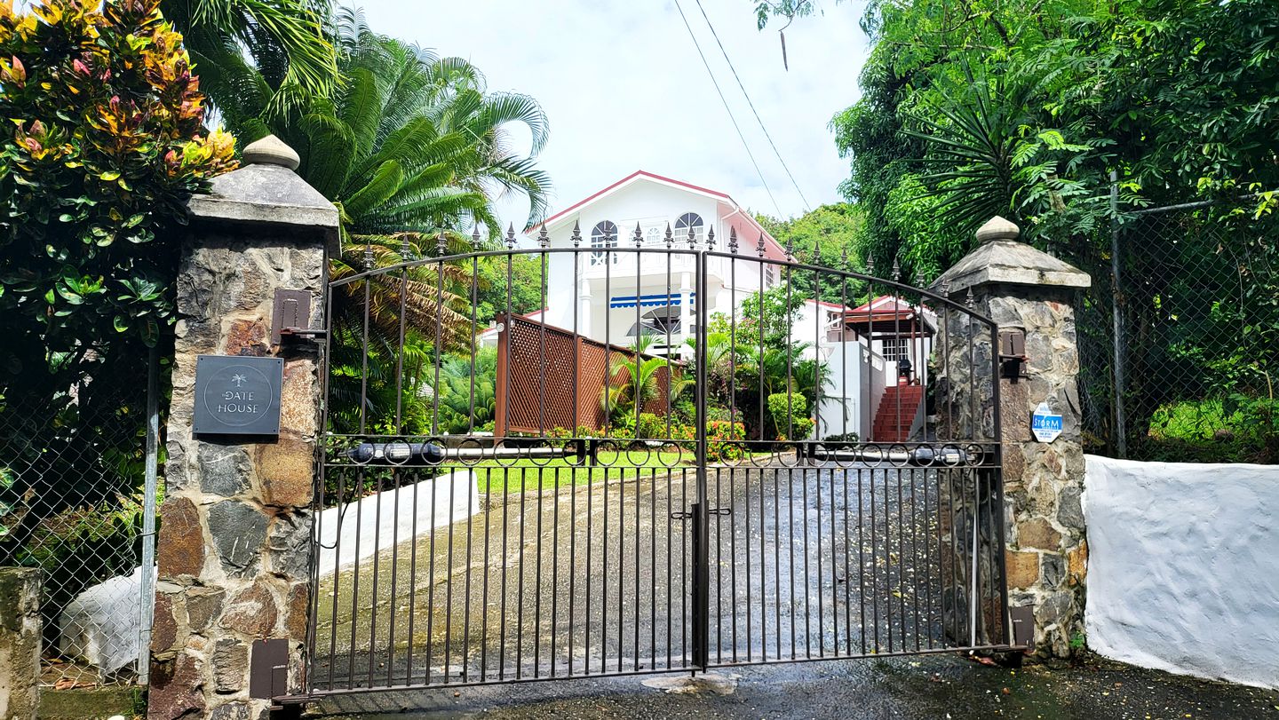 Tropical Villa Retreat with Stunning Sea Views, Private Pool, and Lush Gardens in Marisule, St. Lucia