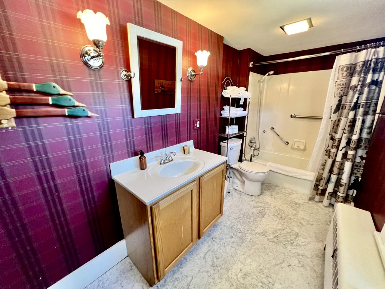 Unique Cottage with Great Surroundings in Sunderland, Vermont