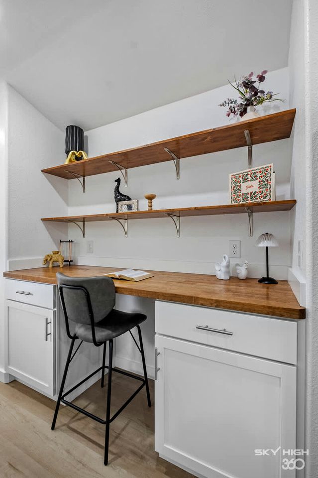 Stylish Tiny Home with Open Concept near Downtown Decatur and Bentonville, Arkansas