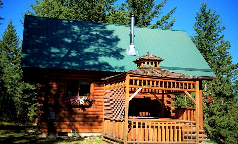 Log Cabins (Rexford, Montana, United States)