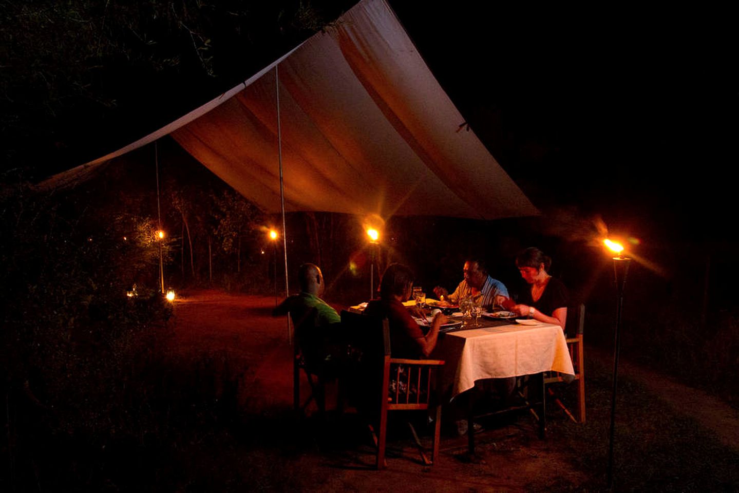 Spacious Safari Accommodation in the Rainforest of Anuradhapura, Sri Lanka