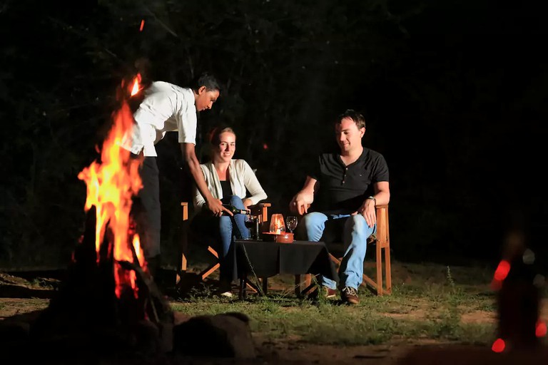 Safari Tents (Ahaspokuna, Uva Sabaragamuwa Province, Sri Lanka)